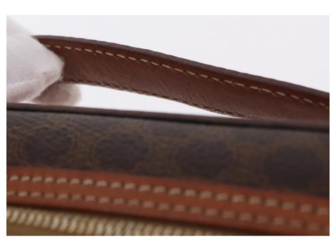 Céline Necessaire CELINE Macadam Canvas PVC Leather Brown Gold Auth 195699A Marrom Dourado - vista 8