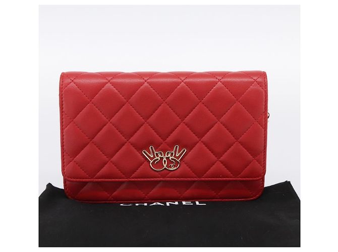 Portafoglio a catena CHANEL Matelasse Double Piece in pelle d'agnello rosso e oro CC Auth 196801SAM D'oro - vista 28