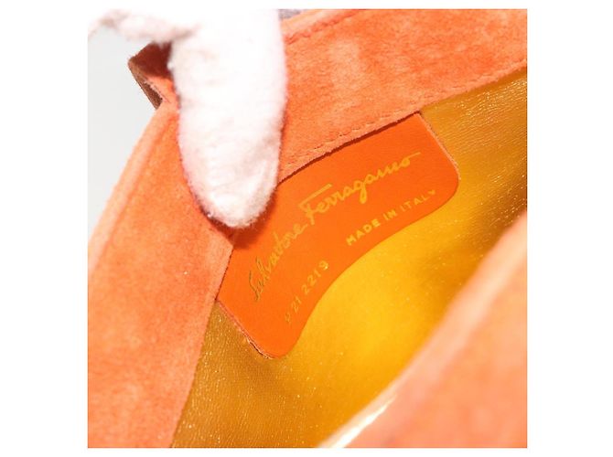 Borsa Salvatore Ferragamo Suede Orange Gold Auth 195588 D'oro Arancione - vista 15