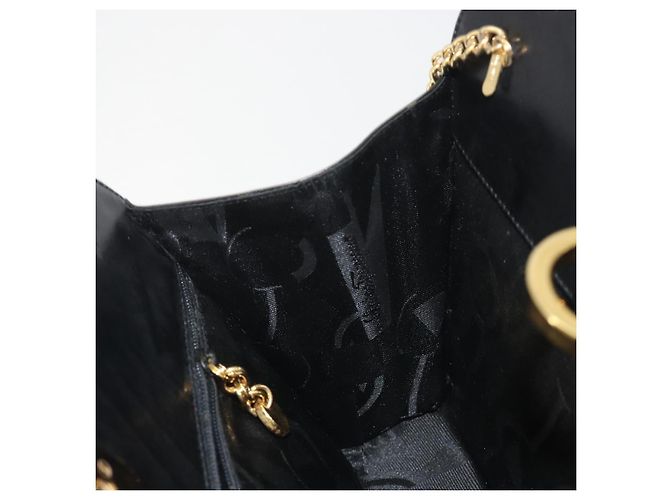Borsa a tracolla Salvatore Ferragamo Gancini Chain in pelle nera e oro Auth 196249 Nero D'oro - vista 19