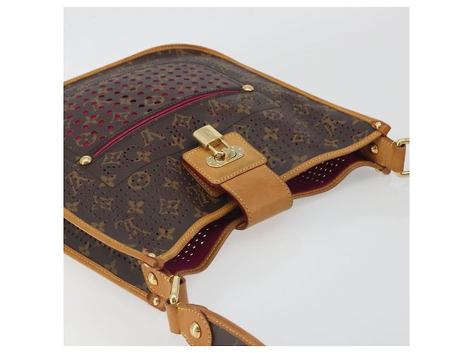 LOUIS VUITTON Monogram Perfo Musette Shoulder Bag Pink M95172 LV Auth 196087A Rosa Monogramma - vista 6