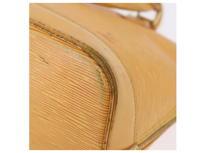 Borsa a mano LOUIS VUITTON Epi Alma Tassili Yellow M52149 LV Auth 195328 - vista 9