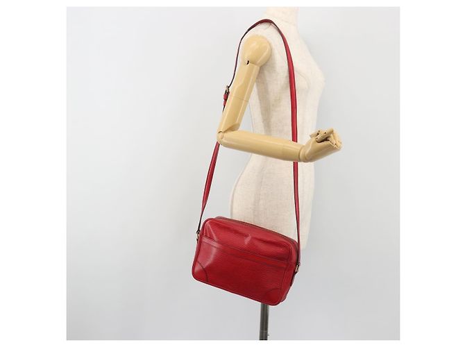 LOUIS VUITTON Epi Trocadero 27 Shoulder Bag Red M52317 LV Auth 195069A Rosso - vista 26
