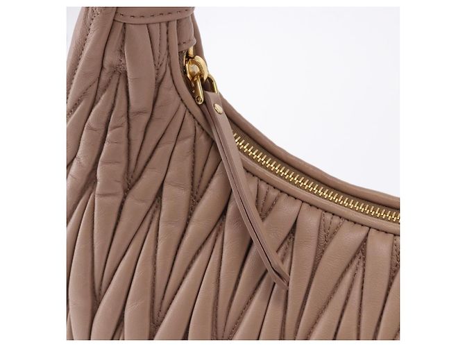Borsa a tracolla Miu Miu Matelassé Wonder in pelle di agnello Pink Gold Auth 196075SAM Rosa D'oro - vista 10