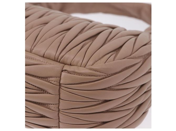 Borsa a tracolla Miu Miu Matelassé Wonder in pelle di agnello Pink Gold Auth 196075SAM Rosa D'oro - vista 16