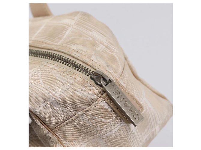 Borsa a mano CHANEL New Travel Line Nylon Beige Silver CC Auth 180753 Argento - vista 14