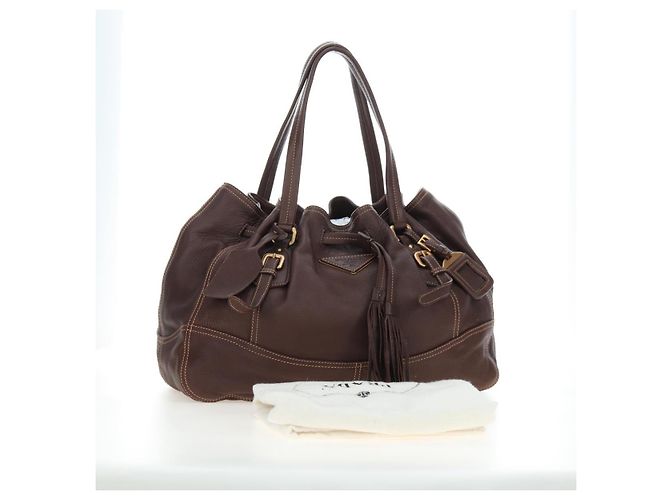 Borsa Tote PRADA in pelle marrone tono oro Auth 195768M - vista 12