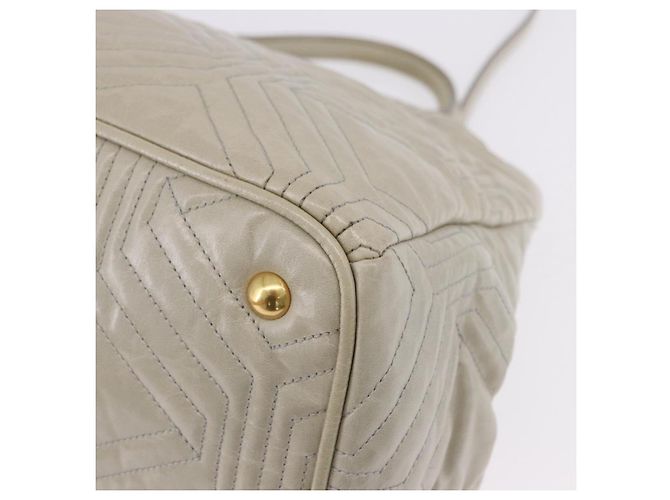 Borsa a mano Miu Miu Matelassé in pelle 2way Beige Gold Auth ka5616V D'oro - vista 16
