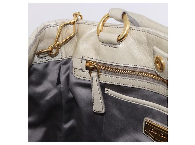 Borsa a mano Miu Miu Matelassé in pelle 2way Beige Gold Auth ka5616V D'oro - vista 22