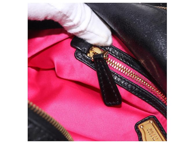 Borsa a tracolla Miu Miu in pelle nera e oro Auth 195676M Nero D'oro - vista 22