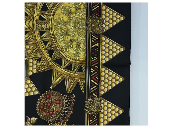 Hermès Foulard HERMES Carre 90 « L'OR DES CHEFS » Seta Nero Auth 195923M - vista 7