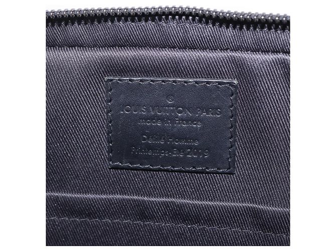 LOUIS VUITTON Monogram Solar Ray Utility Front Bag M44468 LV Auth 195330A Monogramma - vista 17