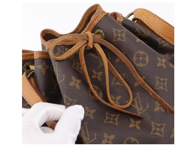 LOUIS VUITTON Borsa a tracolla Monogram Petit Noe M42226 LV Auth 193342 Monogramma - vista 19