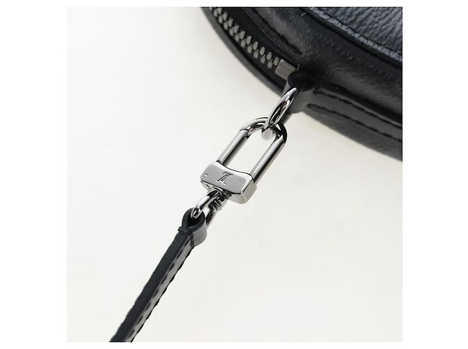 LOUIS VUITTON Monogram Eclipse Set Ping Pong James Club Case LV Auth BA14606SM Monogramme - vue 8
