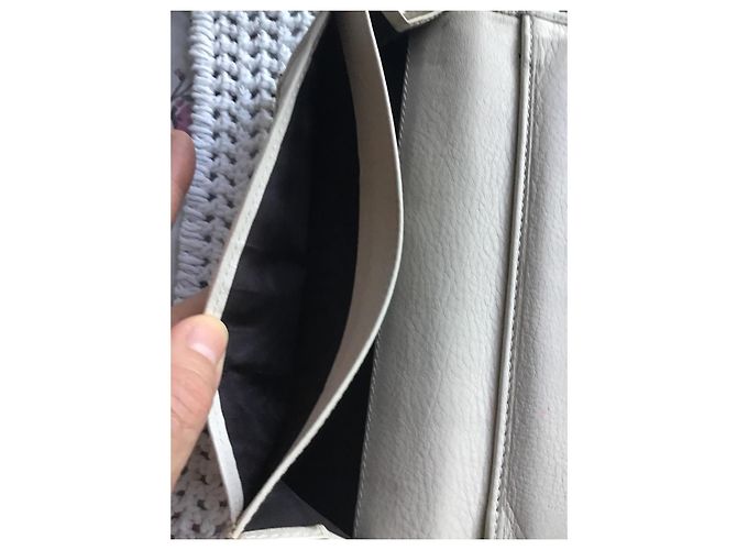 Gucci Guccissima Geldbörse aus hellbeigem Leder - Ansicht 11