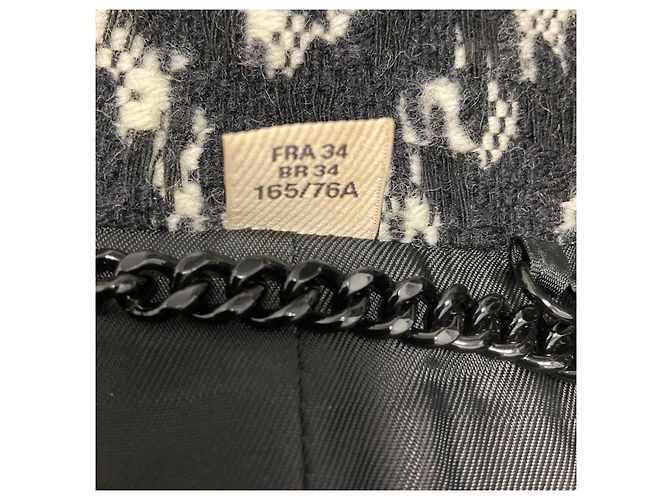 Abrigo Burberry con estampado chevron negro / blanco, cinturón y mangas de cuero - vista 6