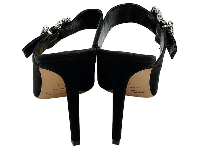 Jimmy Choo Mules aus schwarzem Wildleder mit Schmuckschließe - Ansicht 6