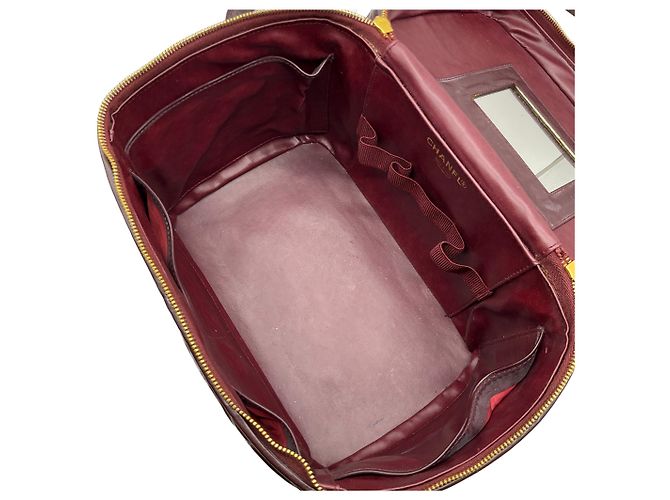 Chanel Burgundy Quilted Leather Vanity Case Red - view 12