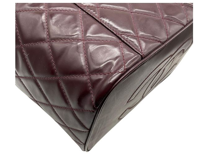 Chanel Burgundy Quilted Leather Vanity Case Red - view 8