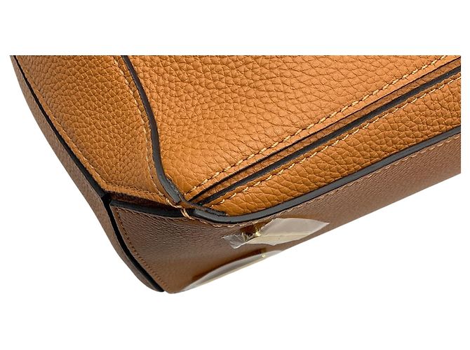 Borsa a spalla Puzzle Loewe in pelle di vitello grana Tan Cammello - vista 11