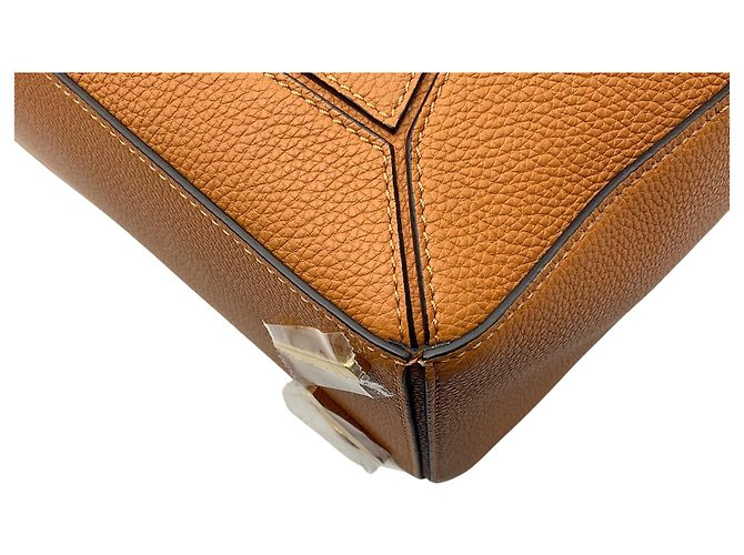 Borsa a spalla Puzzle Loewe in pelle di vitello grana Tan Cammello - vista 12