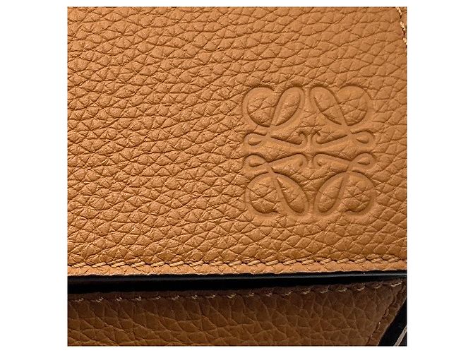 Borsa a spalla Puzzle Loewe in pelle di vitello grana Tan Cammello - vista 8