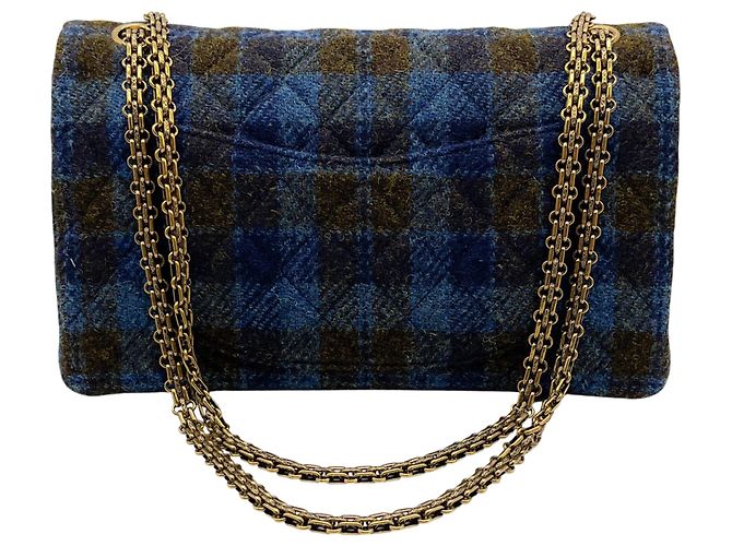 Timeless Borsa a tracolla Chanel 2.55 Reissue matelassé Blu Navy / Marrone - vista 3