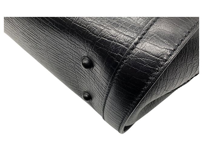 Borsa a tracolla Gucci in pelle nera Bamboo Bullet Nero - vista 13