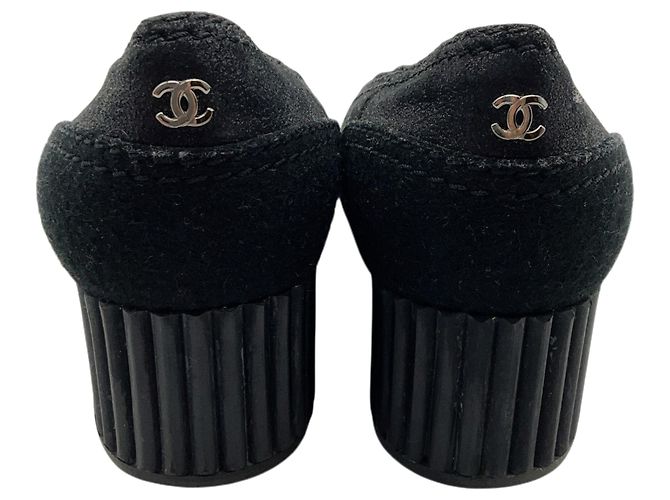 Décolleté wedge Chanel in pelle nera / camoscio Nero - vista 5