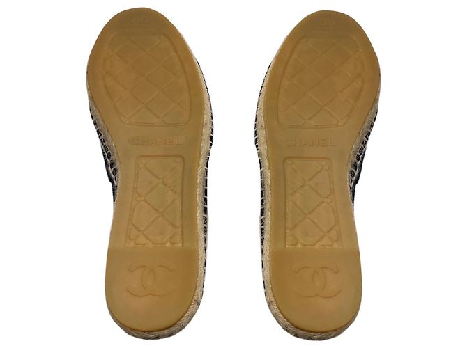 Chanel Navy Blue / Black CC Logo Bestickte Samt-Espadrilles Marineblau - Ansicht 6