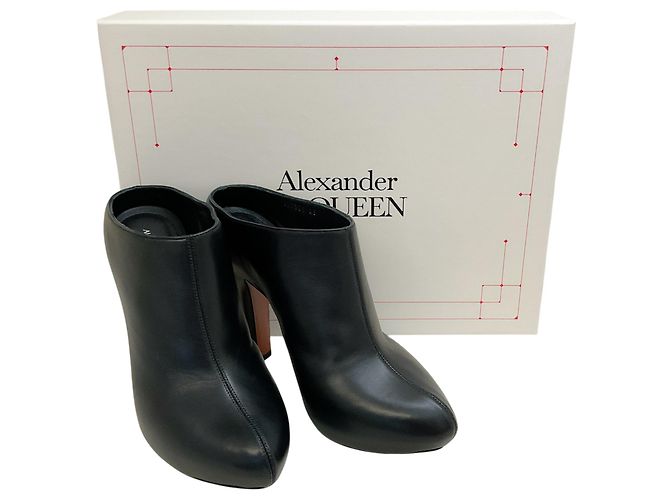 Mules platform slip-on in pelle nera Alexander McQueen Nero - vista 6
