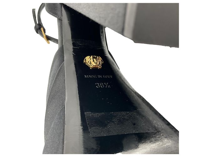 Décolleté con plateau Versace Black Satin Medusa Aevitas Nero - vista 7