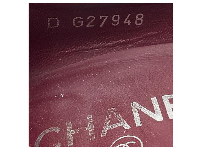 Décolleté con zeppa Chanel 2011 in camoscio bordeaux scuro Bordò - vista 8