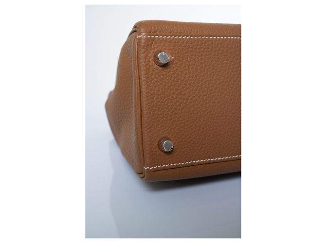 Hermès, borsa Kelly 28 retourné gold Marrone D'oro - vista 9
