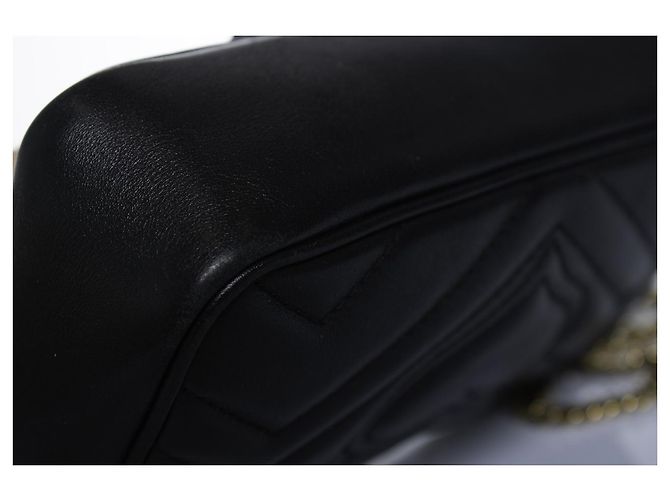 Gucci, Borsa mini marmont in pelle nera Nero - vista 7