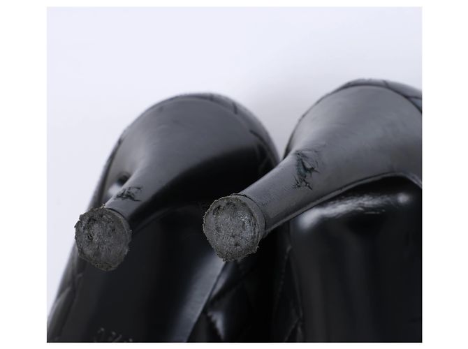 Timeless Décolleté Chanel Coco Mark Matelassé 36.5C G30981 Nero - vista 12