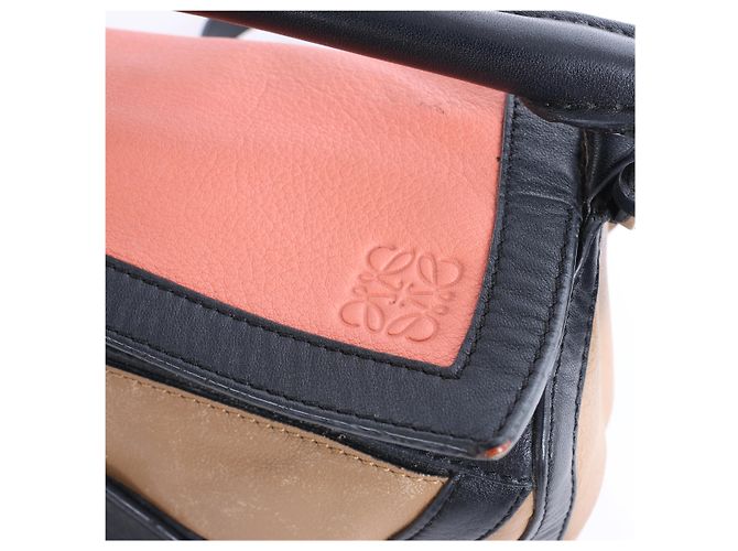 Bolso Loewe Puzzle Small de piel, bolso de mano 2 formas en negro x rosa - vista 14