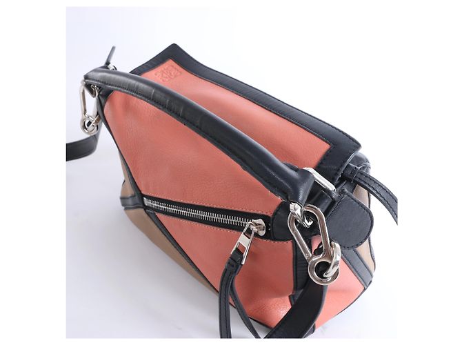 Bolso Loewe Puzzle Small de piel, bolso de mano 2 formas en negro x rosa - vista 5