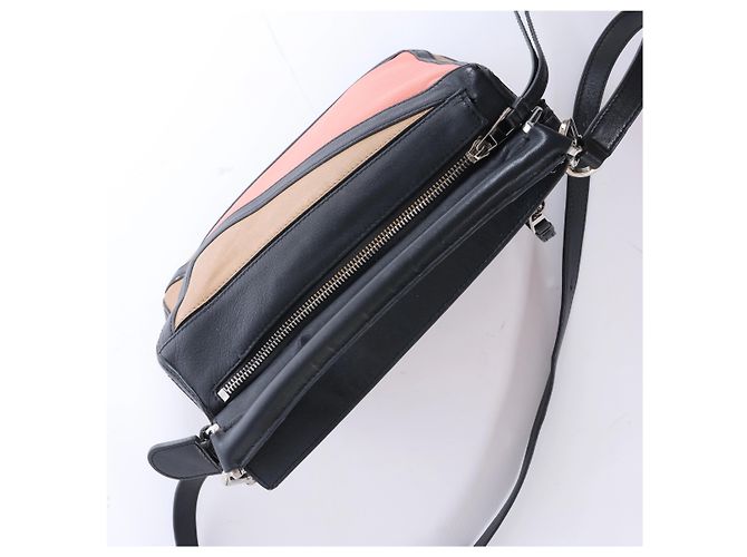 Bolso Loewe Puzzle Small de piel, bolso de mano 2 formas en negro x rosa - vista 7