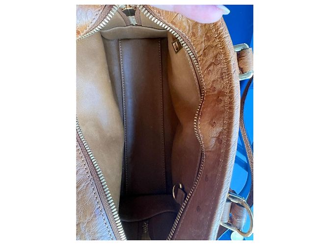 Borsa a mano Loewe Amazona 28 in pelle di struzzo Marrone Cammello - vista 10