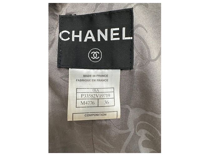 Timeless Chanel 08A Black Jacket - Structured FR 36 Pre-owned - view 4