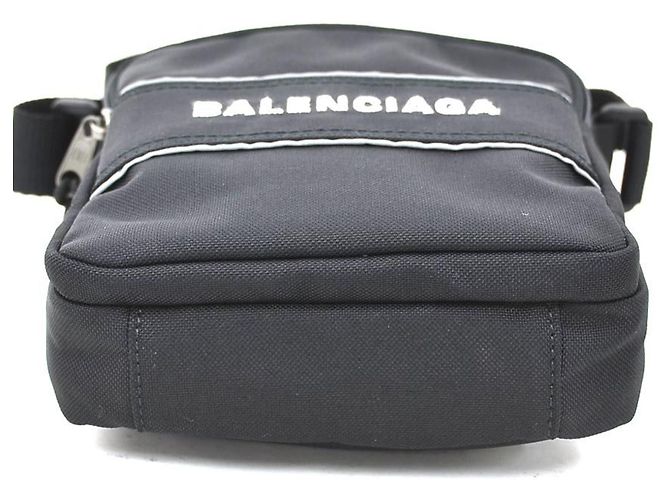 Borsa Messenger Balenciaga in Nylon Nero - vista 4