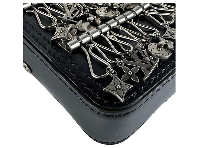 Borsa a tracolla Louis Vuitton Danube Messenger Nero - vista 9