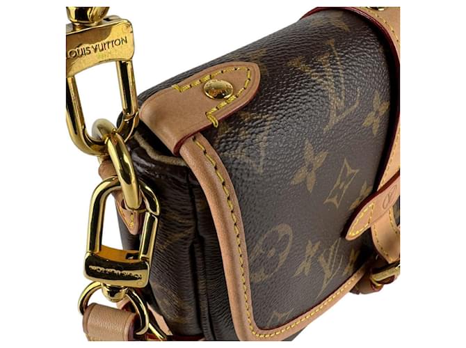 Saumur Borsa a tracolla Louis Vuitton Monogram Marrone Monogramma - vista 7