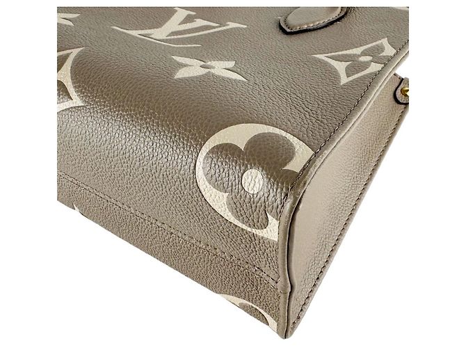 Borsa Louis Vuitton Monogram Empreinte OnTheGo PM Grigio - vista 8