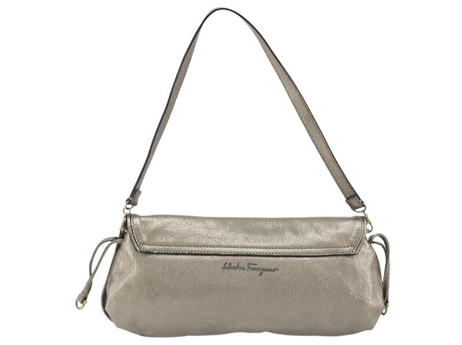 Salvatore Ferragamo Gancini Leather Argento - vista 2
