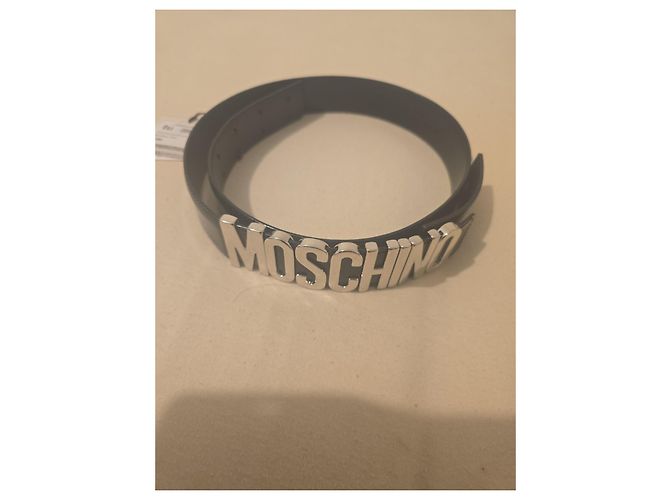 Moschino Gürtel aus schwarzem Leder mit silbernem Logo - Ansicht 4