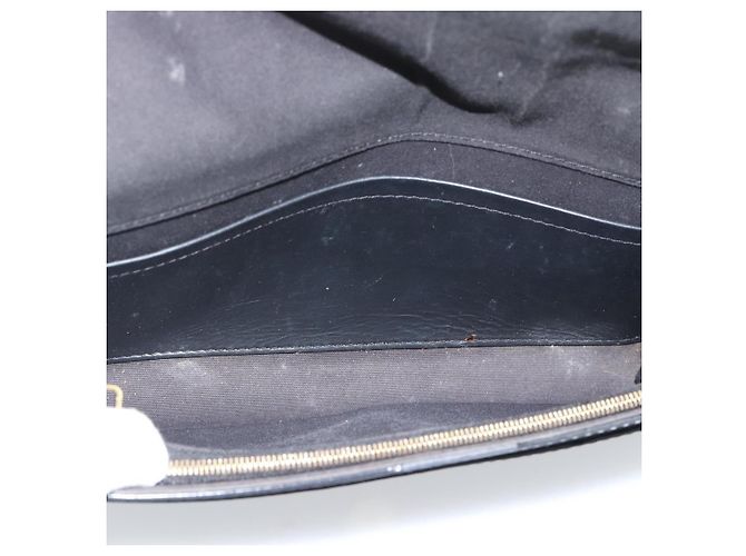 Clutch Louis Vuitton Louise in vernice Long Nero - vista 5