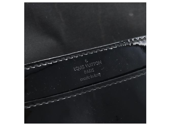 Clutch Louis Vuitton Louise in vernice Long Nero - vista 6