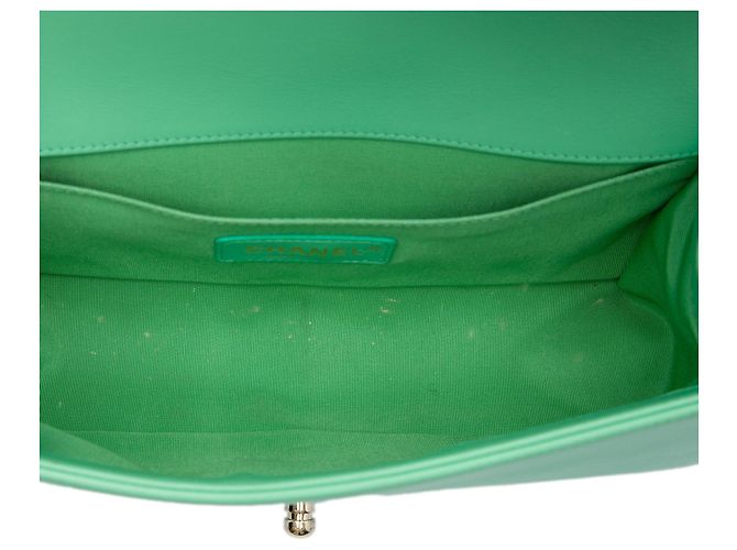 Borsa a tracolla Chanel Boy Flap in vitello matelassé, Old Medium, Verde - vista 4